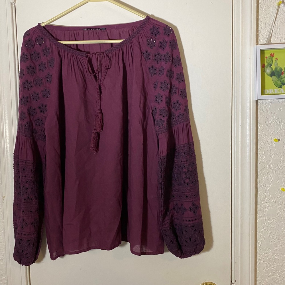 Love Sam Embroidered Top Blouse Women's M Long Sleeve Purple Peasant Boho Maroon